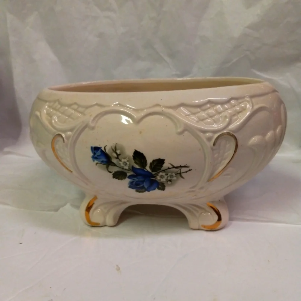 VINTAGE Maurice of California Footed Planter Beige Blue Rose Buffet Table Decor